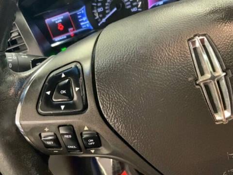 2014 Lincoln MKS