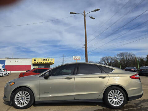 2016 Ford Fusion Hybrid S