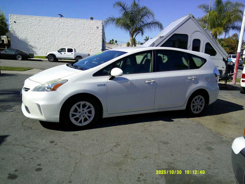 2012 Toyota Prius v