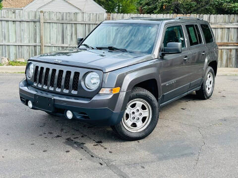 2016 Jeep Patriot for sale at GoldenGate Auto Sales LLC in Crystal MN