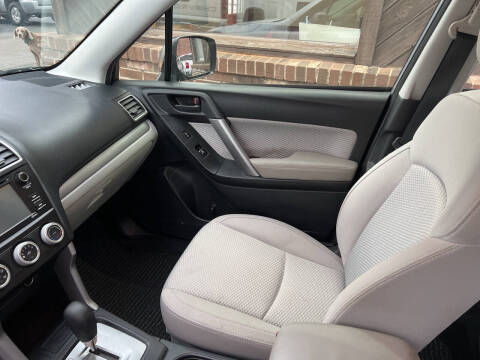 2017 Subaru Forester 2.5i