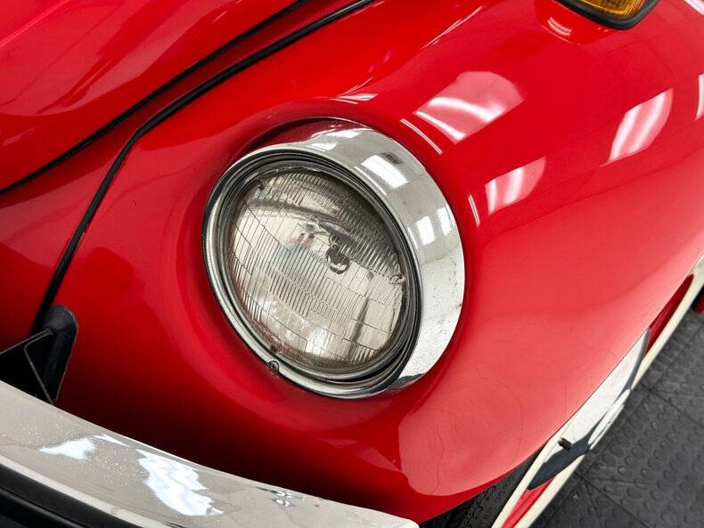 1972 Volkswagen Super Beetle