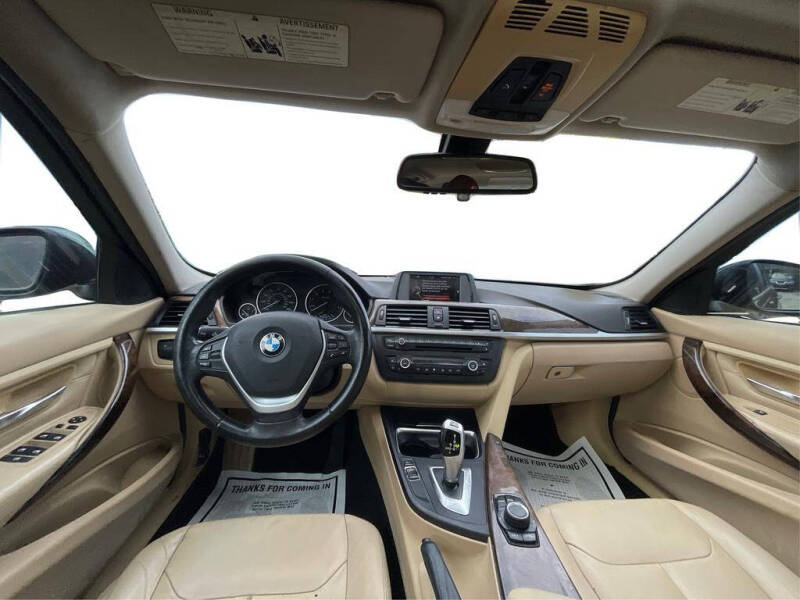 2015 BMW 3 Series 328i