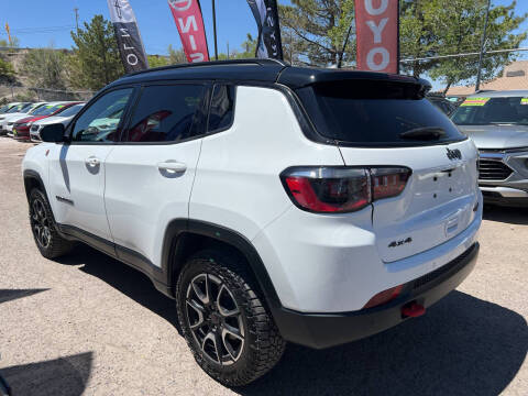 2025 Jeep Compass Trailhawk