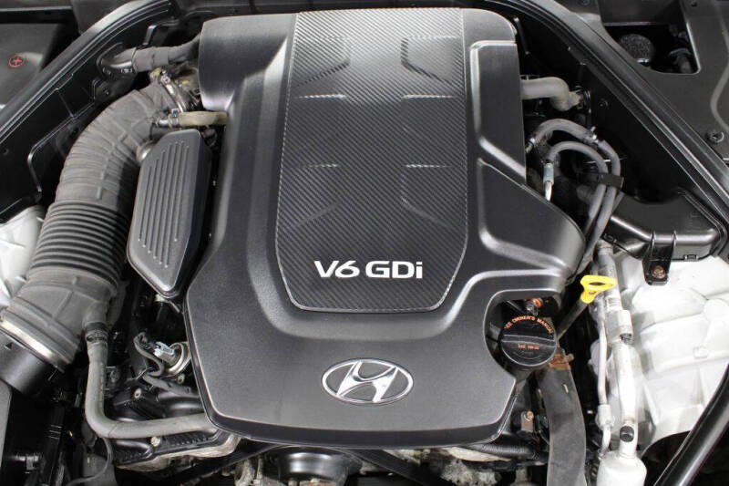 2015 Hyundai Genesis
