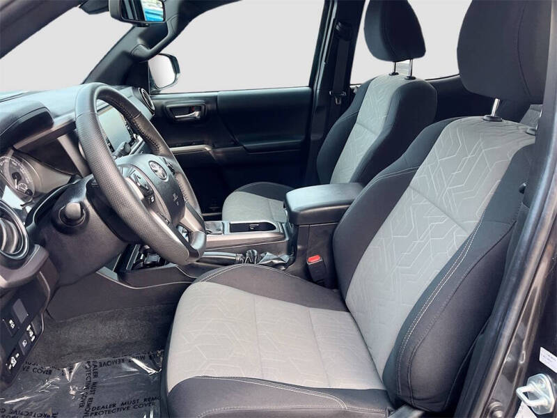 2023 Toyota Tacoma TRD Off-Road