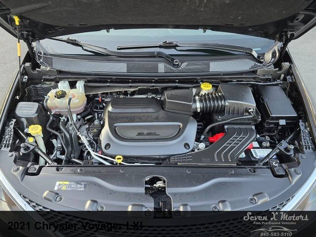 2021 Chrysler Voyager LXi