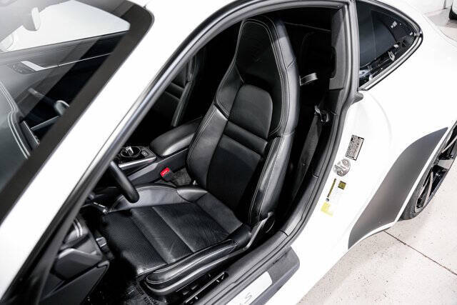 2021 Porsche 911 Carrera S