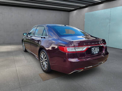 2017 Lincoln Continental Select