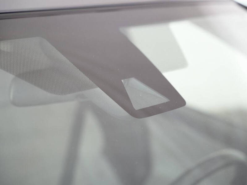 2017 Toyota RAV4 Hybrid XLE