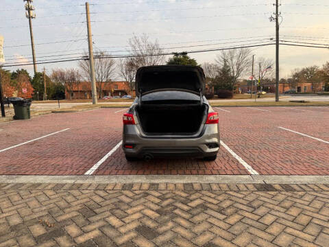 2019 Nissan Sentra SR