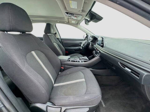 2022 Hyundai Sonata SEL