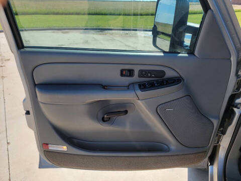 2004 Chevrolet Silverado 2500HD LT