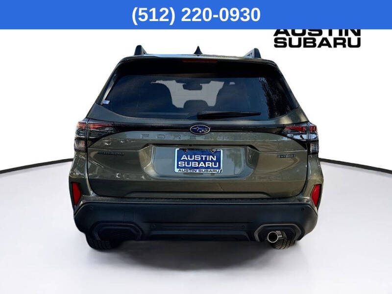 2025 Subaru Forester Limited Hybrid