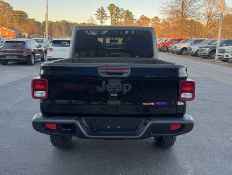 2020 Jeep Gladiator Sport