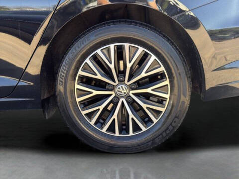 2021 Volkswagen Jetta R-Line