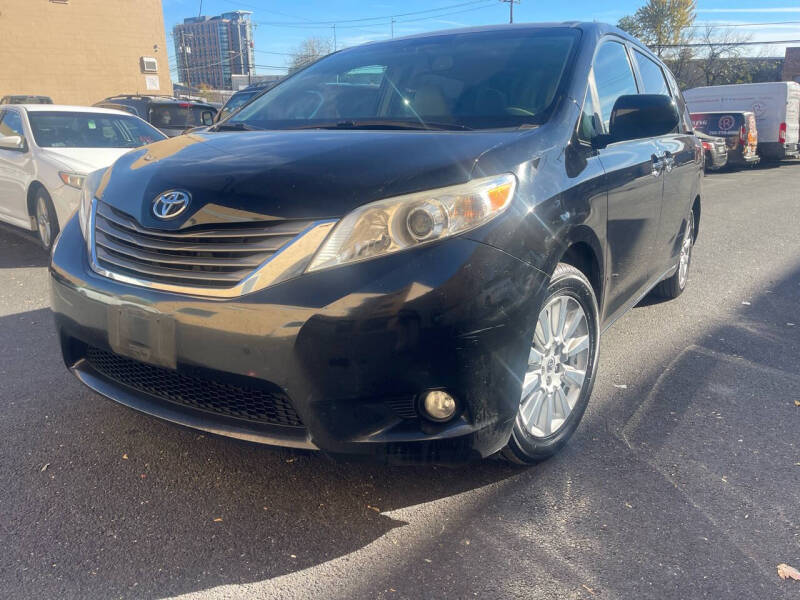 2014 Toyota Sienna for sale at Alexandria Auto Sales in Alexandria VA