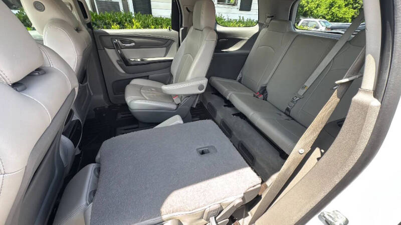 2016 GMC Acadia SLT-1