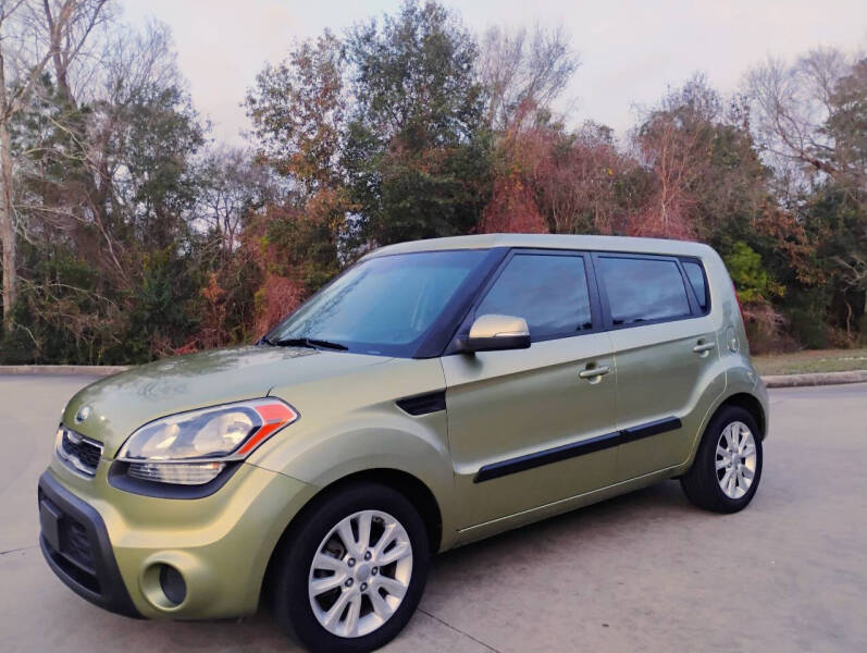 2013 Kia Soul +