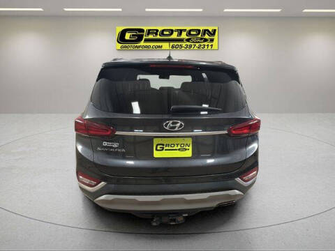 2020 Hyundai Santa Fe SE