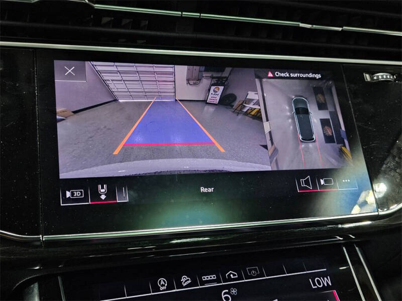 2023 Audi Q7 quattro Premium Plus 55 TFSI