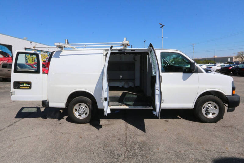 2020 Chevrolet Express 2500