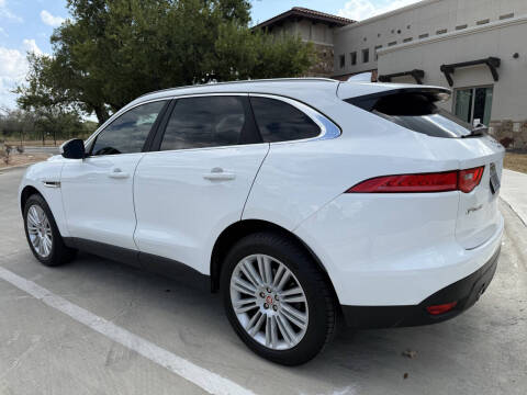 2019 Jaguar F-PACE 30t Portfolio