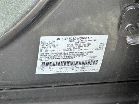 2023 Ford Explorer XLT