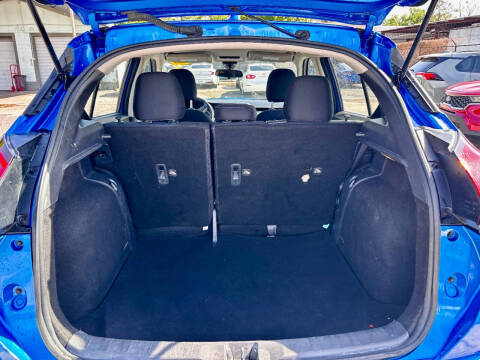 2022 Nissan Kicks S