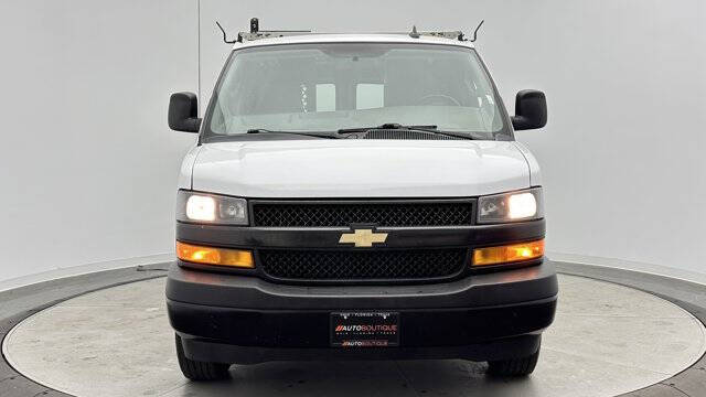 2022 Chevrolet Express 2500