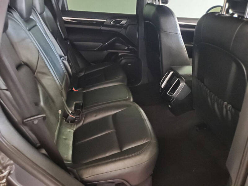 2012 Porsche Cayenne