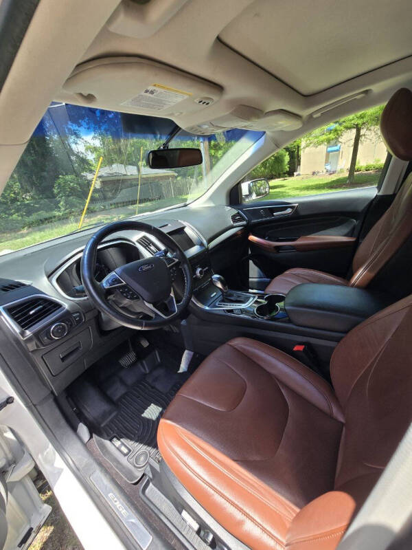 2017 Ford Edge Titanium