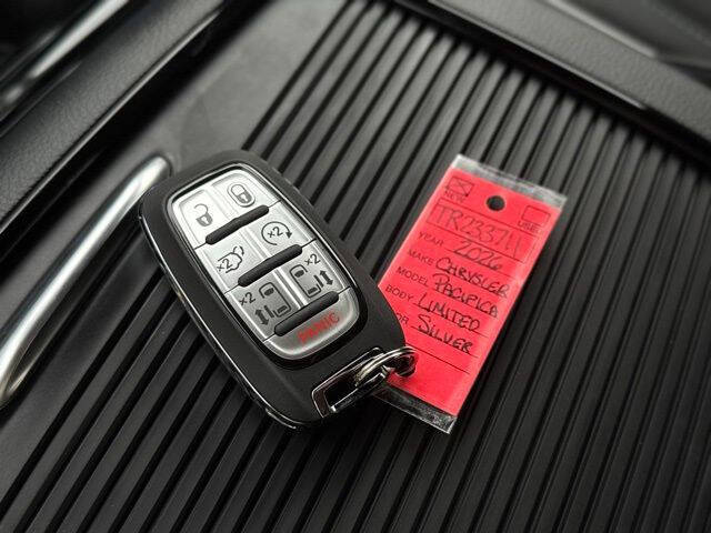 2026 Chrysler Pacifica Limited
