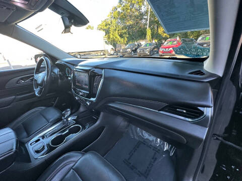 2021 Chevrolet Traverse Premier