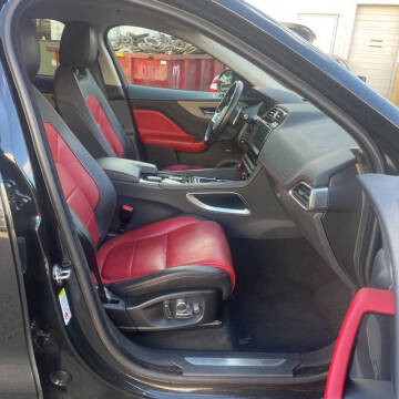 2020 Jaguar F-PACE Checkered Flag Limited Edition