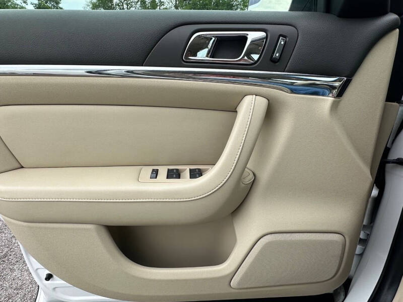 2010 Lincoln MKS