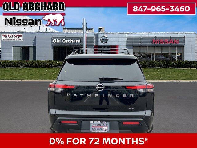 2026 Nissan Pathfinder SV