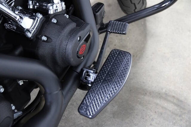 2025 Harley-Davidson SOFTAIL LO