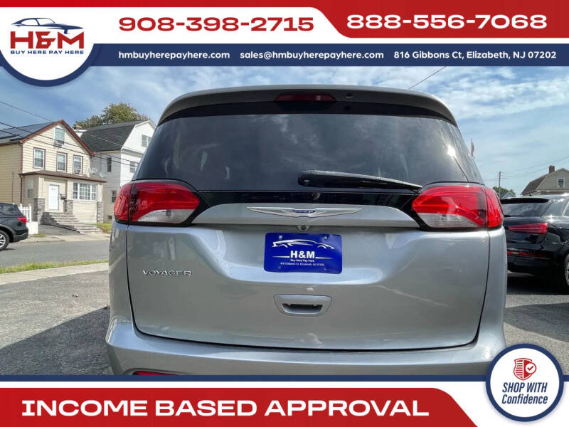 2020 Chrysler Voyager LXi