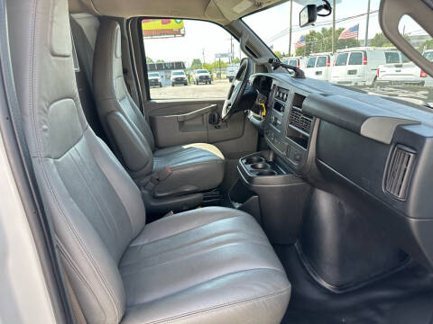 2018 Chevrolet Express 2500