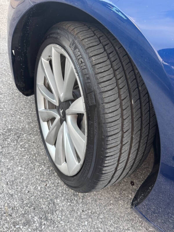 2019 Tesla Model 3 Standard Range