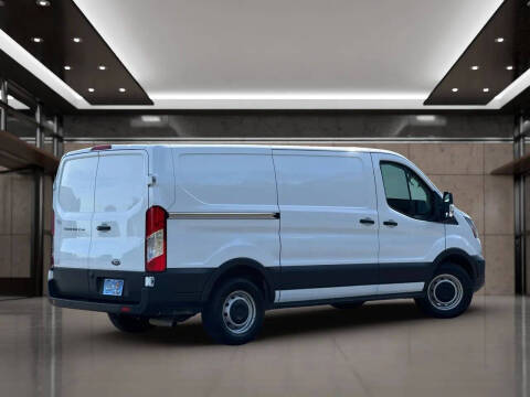 2023 Ford Transit