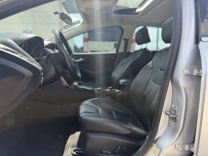 2016 Ford Focus Titanium