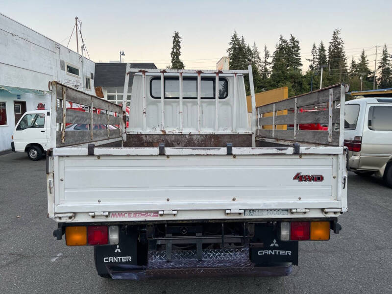 1993 Mitsubishi Canter