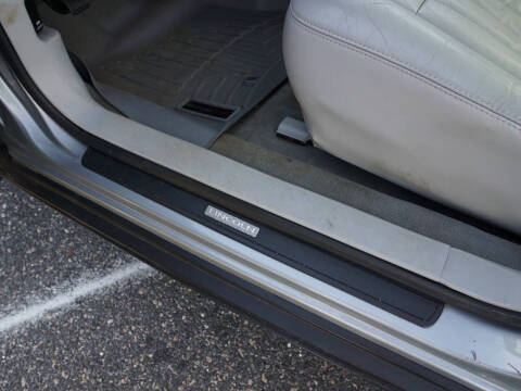 2006 Lincoln Town Car Signature