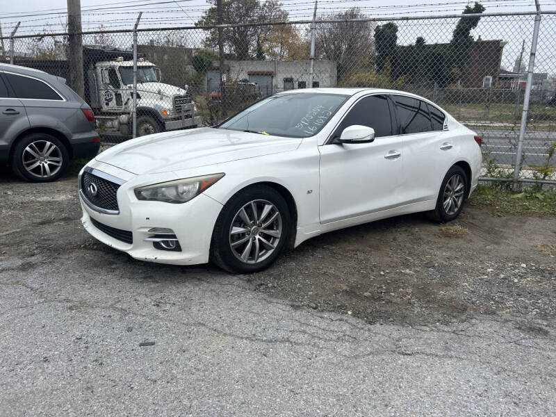 2014 Infiniti Q50 Premium