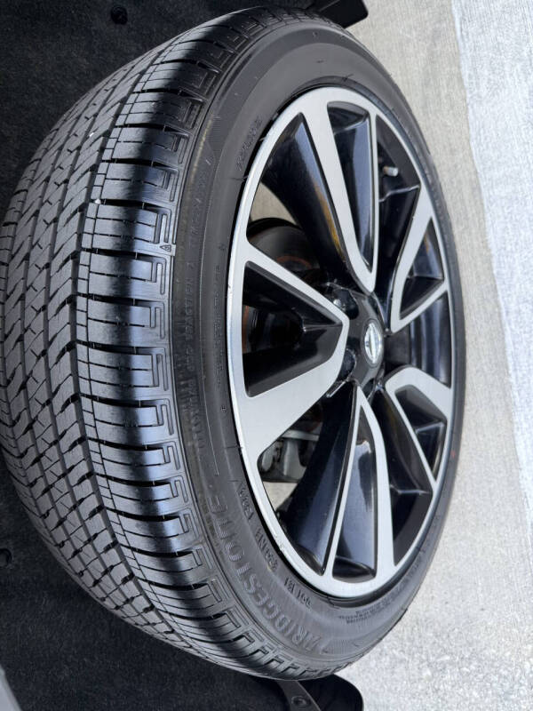 2017 Nissan Rogue Sport SL