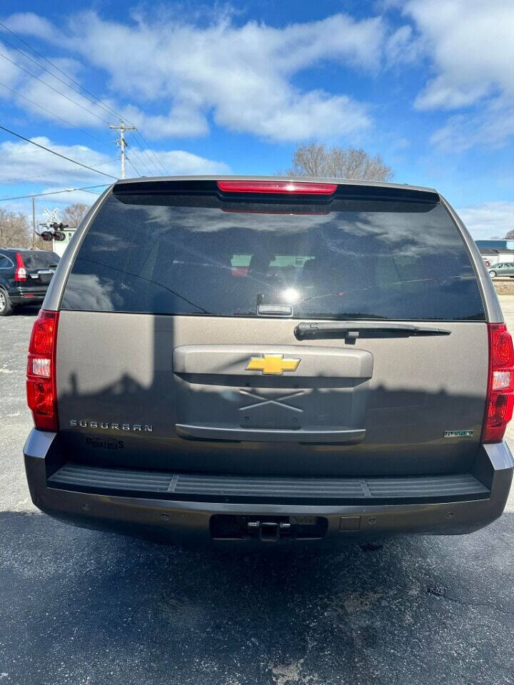 2012 Chevrolet Suburban for sale at GREATNESS AUTO SALES in Green Bay, WI