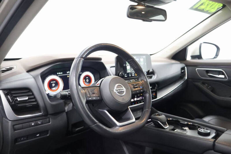 2021 Nissan Rogue Platinum