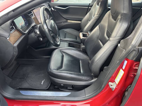 2016 Tesla Model S 75D